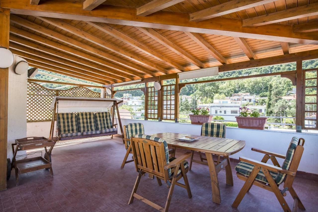 Casa Con Terrazza Sul Mare All'Addaura Palermo Luaran gambar
